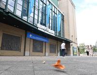 　台風の接近で開幕が１０日に順延となった甲子園（撮影・佐々木彰尚）