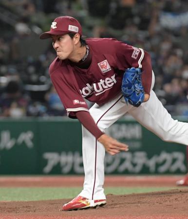 　力投する先発の岸（撮影・三好信也）