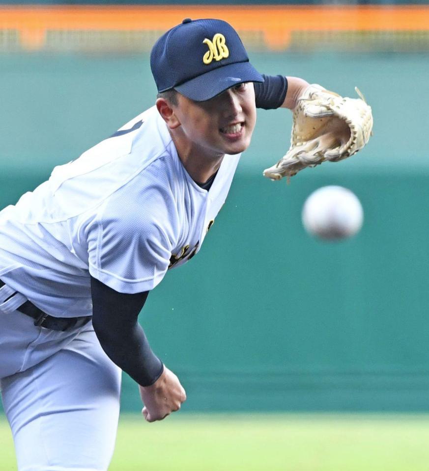 　先発し力投する日本文理・田中（撮影・北村雅宏）