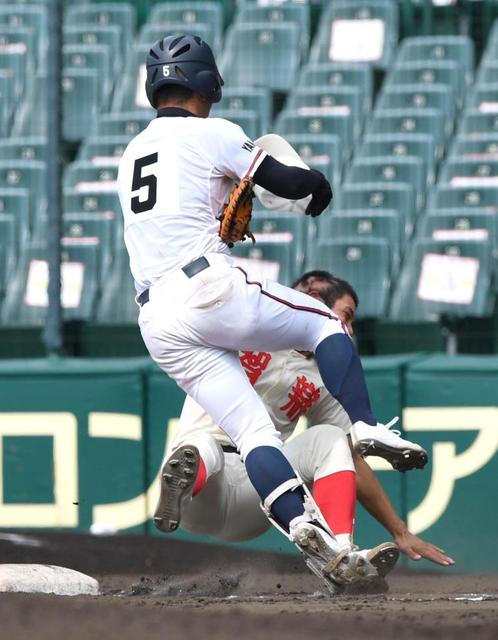 危ない！日本航空・和泉が相手一塁手と衝突し負傷　臨時代走がけん制死