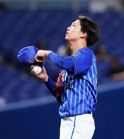 　１回、中日に先制を許した京山（共同）