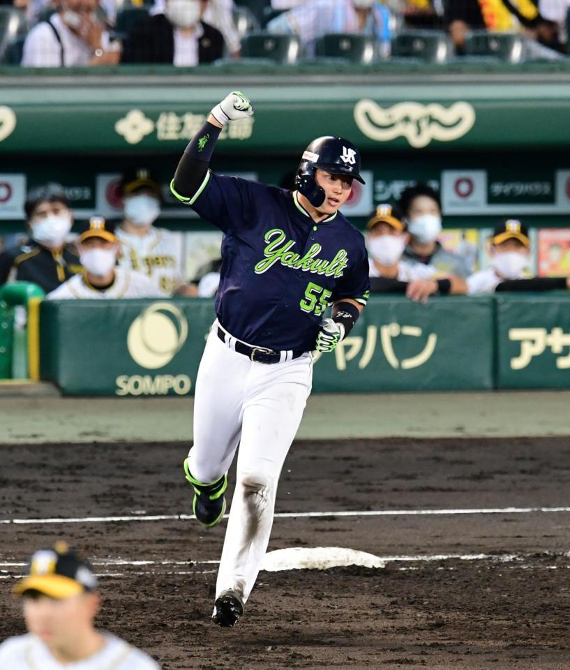 ヤクルト 村上が３２号３ラン 阪神 青柳から右中間へ特大の一発 野球 デイリースポーツ Online