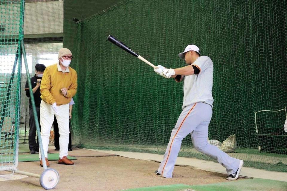 長嶋茂雄氏が２軍の中田翔を熱血指導 近いうちに 東京ドームで特大ホームラン 野球 デイリースポーツ Online