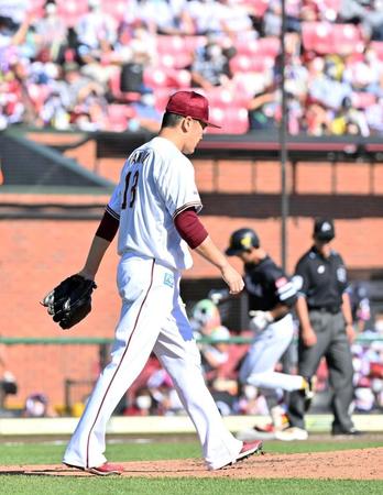 　５回、栗原に２ランを許した楽天・田中将