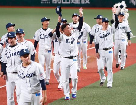 松坂がセレモニー参加引退試合から一夜明け