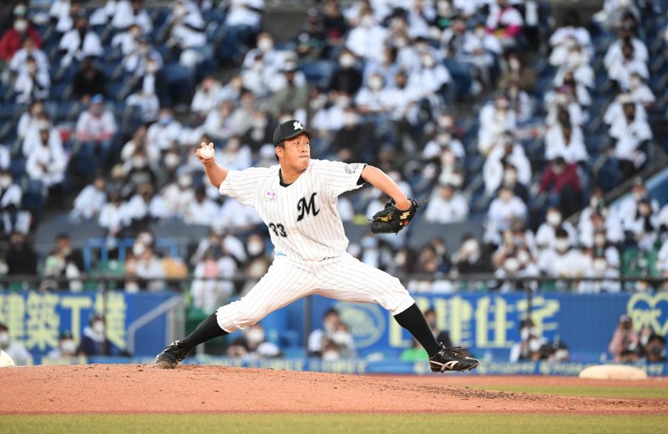 現役最後のマウンドに立つロッテ・南昌輝＝ＺＯＺＯマリンスタジアム（撮影・佐藤厚）