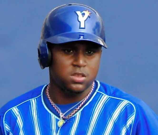 ＤｅＮＡ　フランディー・デラロサ