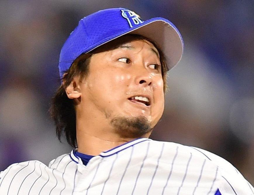 　斎藤新投手コーチの指導を心待ちにした三嶋