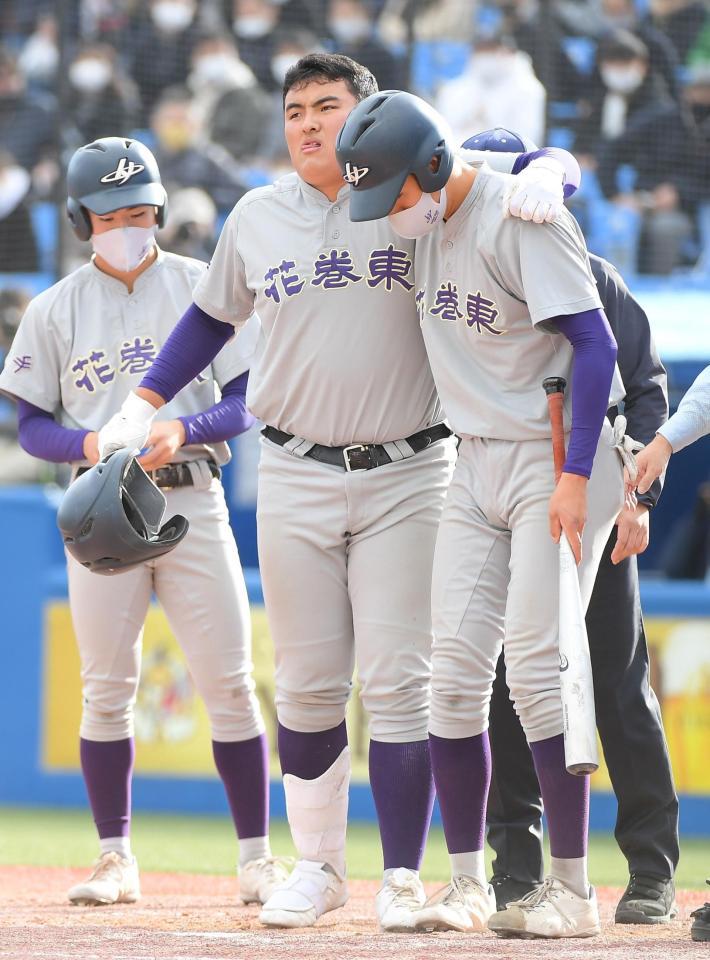 花巻東 佐々木ヒヤリ すね疲労骨折の左足に死球受けもん絶 野球 デイリースポーツ Online