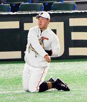 　ゴールデングラブ賞を初受賞した巨人・岡本和