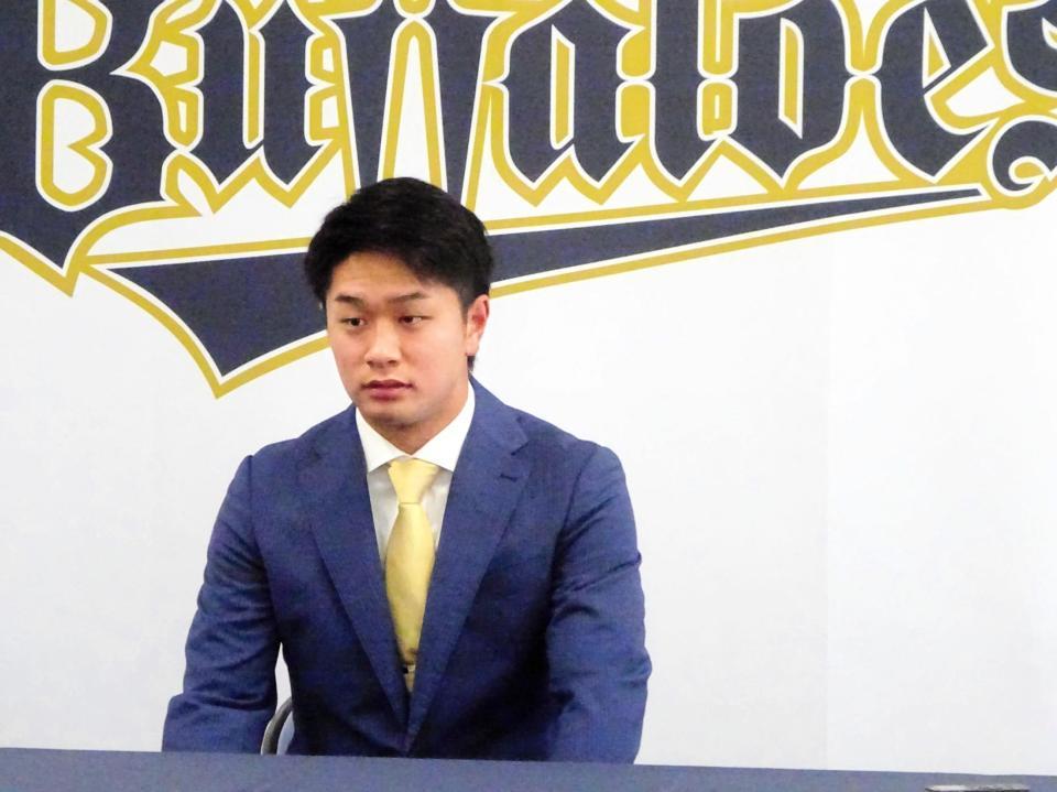 　契約更改に臨んだ平野大