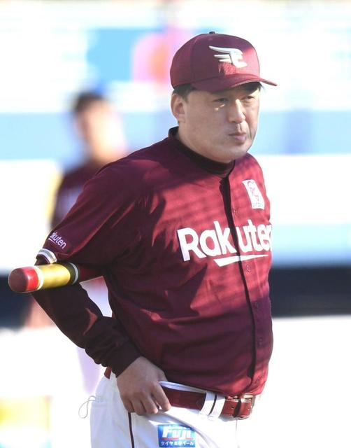 楽天・石井監督　ユーティリティー性重視　「選手にとっても有利」