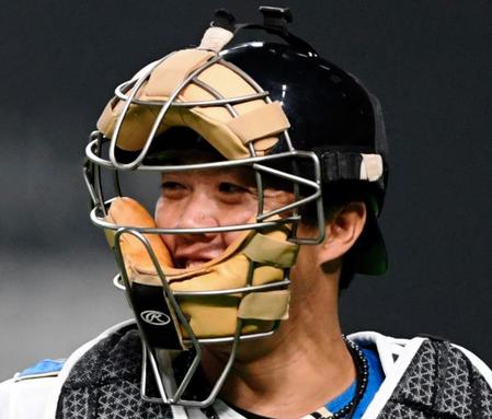 　今季限りで現役引退すると発表された鶴岡