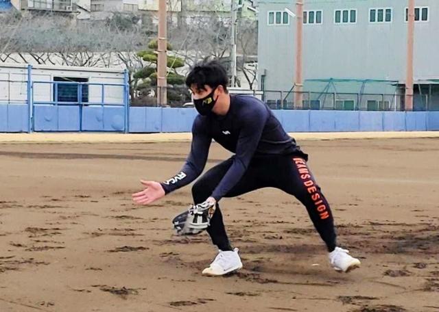 巨人・吉川　セカンドで１年間戦い抜く　目標は「１年間レギュラー」