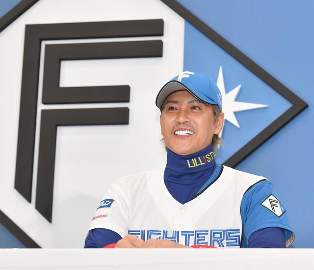 超人気の 日本ハムファイターズ 新庄監督プロデュース レプリカ ...