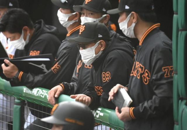 巨人・原監督　精彩欠き、打球受けて降板の戸郷に「股間に当たっているようじゃね」堀田らは評価