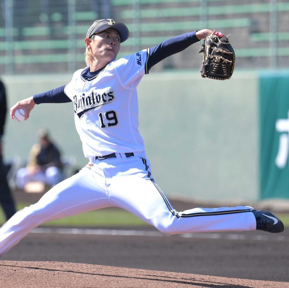 　先発し、２回１安打無失点に抑える好投を見せた山岡（撮影・北村雅宏）