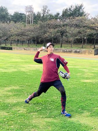 　２６日の今季初登板へ向けて調整を行った岸（楽天球団提供）