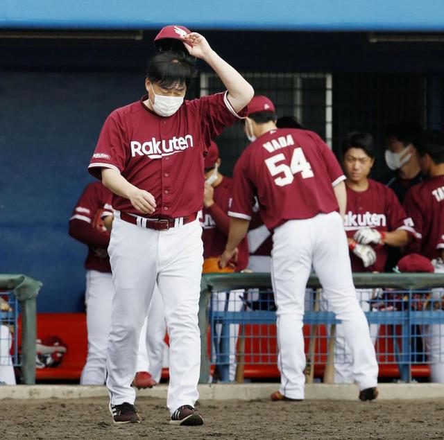 楽天・石井監督　ジョーク交じり？「めったに見られないもの」　快音響かず無安打無得点