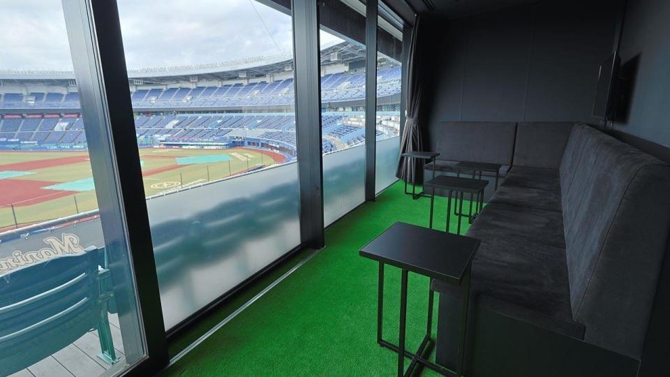 リニューアルを進め完成した「バルコニー・スイート」３１６号室（球団提供）