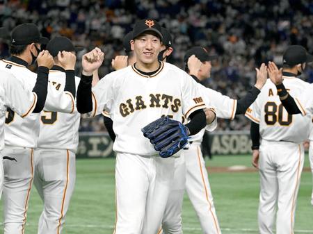 　９回に登板し２セーブ目を挙げた大勢