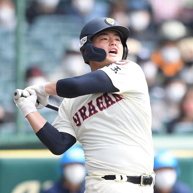 浦和学院　大会５本塁打のうち４本　伊丹「長打力、体重増の成果出た」