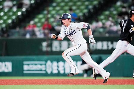 源田壮亮内野手（球団提供）