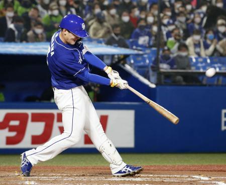 ヤ６-７中（５日）石川昂が勝ち越し本塁打