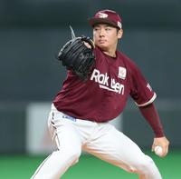 　１０回、登板した松井裕（撮影・中島達哉）