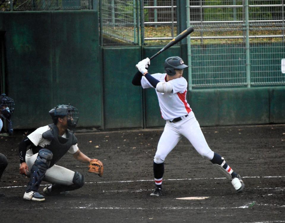 　浦和学院の４番・伊丹＝埼玉県北本市