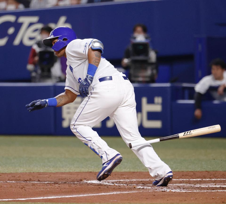 　７回、ビシエドが遊ゴロに倒れる