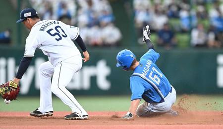 　６回、松本のバントで二塁に進む今川