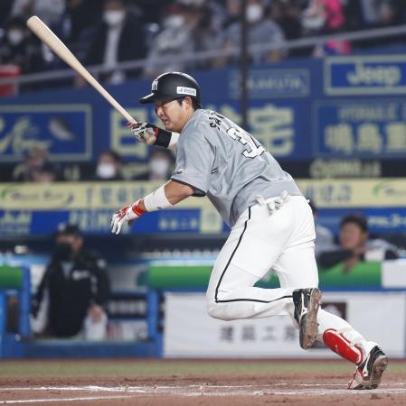 ロ６-３楽（１７日）ロッテ、集中打で逆転
