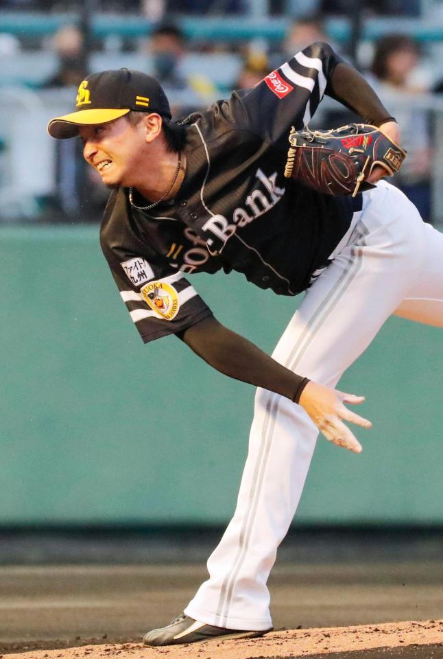 西武戦に先発したソフトバンク・東浜