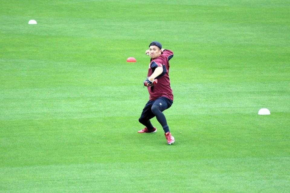 　２４日の阪神戦へ向け調整を行った田中将