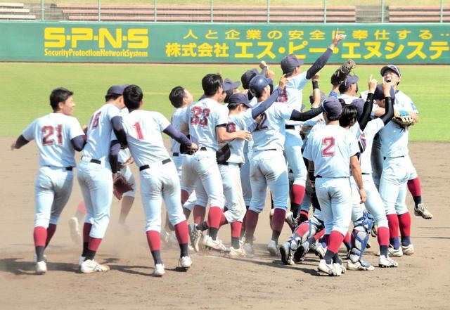近大が４８度目となるリーグ制覇　関西学生野球