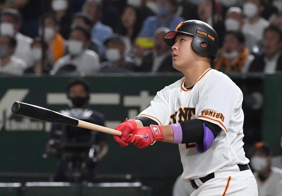 タグ付き新品】岡本和真選手東京読売巨人軍ジャイアンツL