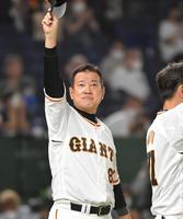 　連勝を飾った原監督（撮影・伊藤笙子）