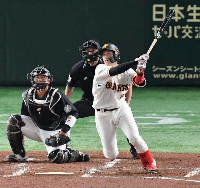 巨人・増田陸　朗希１６１キロ撃ち「最高です」　先制の適時二塁打