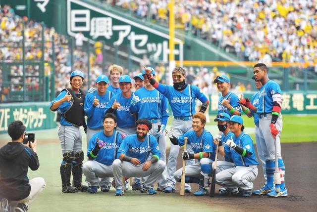 新庄Ｂボス　阪神に熱烈エール「プロ野球盛り上げて」　甲子園凱旋３連敗も古巣に感謝