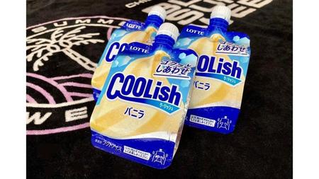 　ロッテの飲むアイス「クーリッシュ　バニラ」（球団提供）
