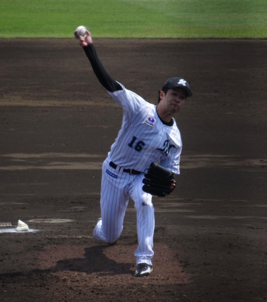 　イースタン・ヤクルト戦に先発し５回を５安打１失点に抑えたロッテ・種市