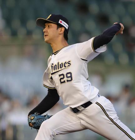 　粘りのピッチングを見せる田嶋（撮影・坂部計介）