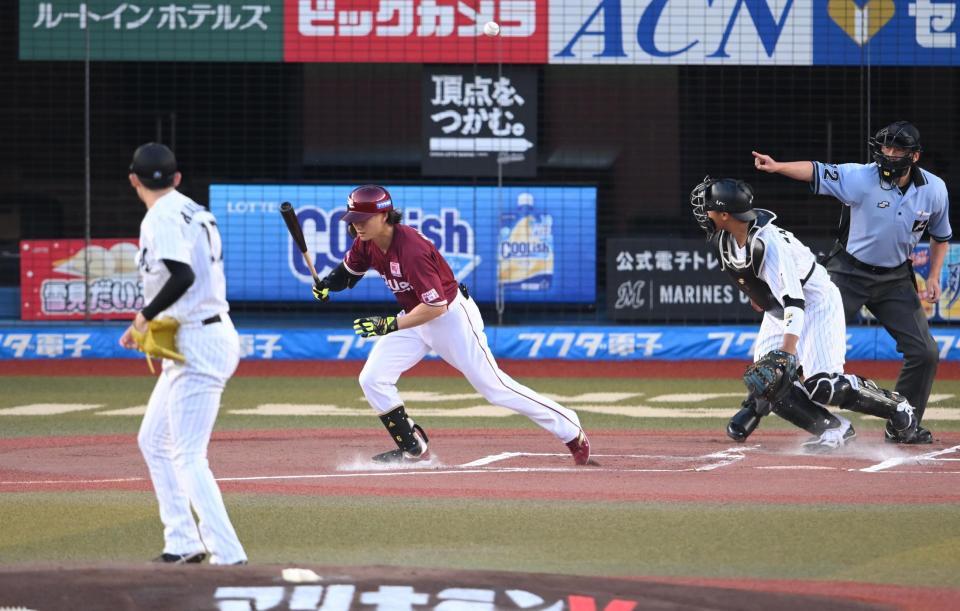 ロッテ・佐々木朗希が初回に１イニング４奪三振もまさか 四回に右手指