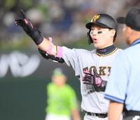 　１回、同点の適時打を放った丸（撮影・堀内翔）