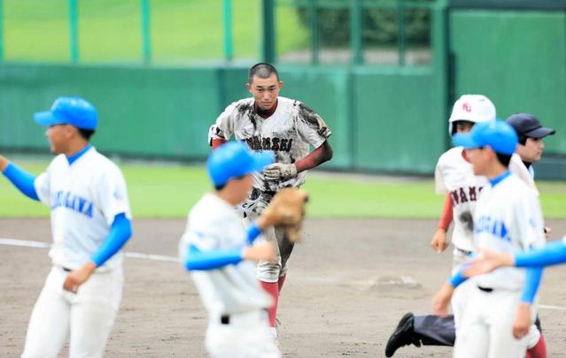 新井貴浩Ｊｒ．関西学院・亮規浩内野手　途中出場も４の０　大学で「悔しさ返す」