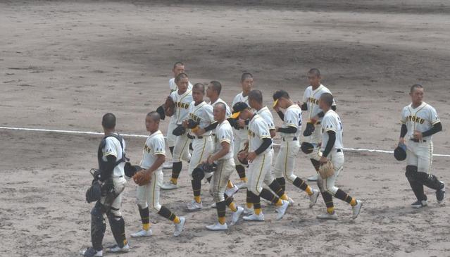 古豪・崇徳が好発進「目標は優勝して甲子園」療養中の応武総監督の教え胸に　広島大会