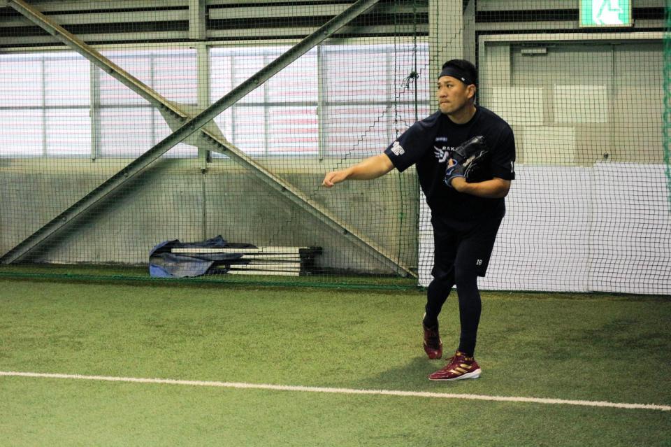 　１６日のオリックス戦へ向け調整を行った田中将