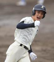 センバツ4強の国学院久我山 世田谷学園戦は降雨で継続試合 5－2と