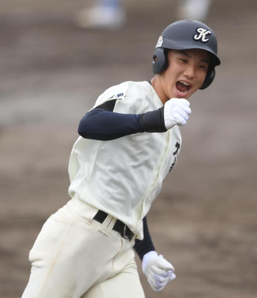 センバツ4強の国学院久我山 世田谷学園戦は降雨で継続試合 5－2と